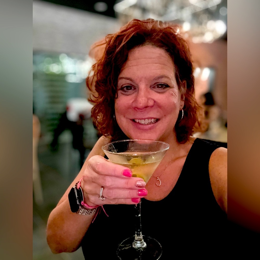 Meet your Posher, Carrie
